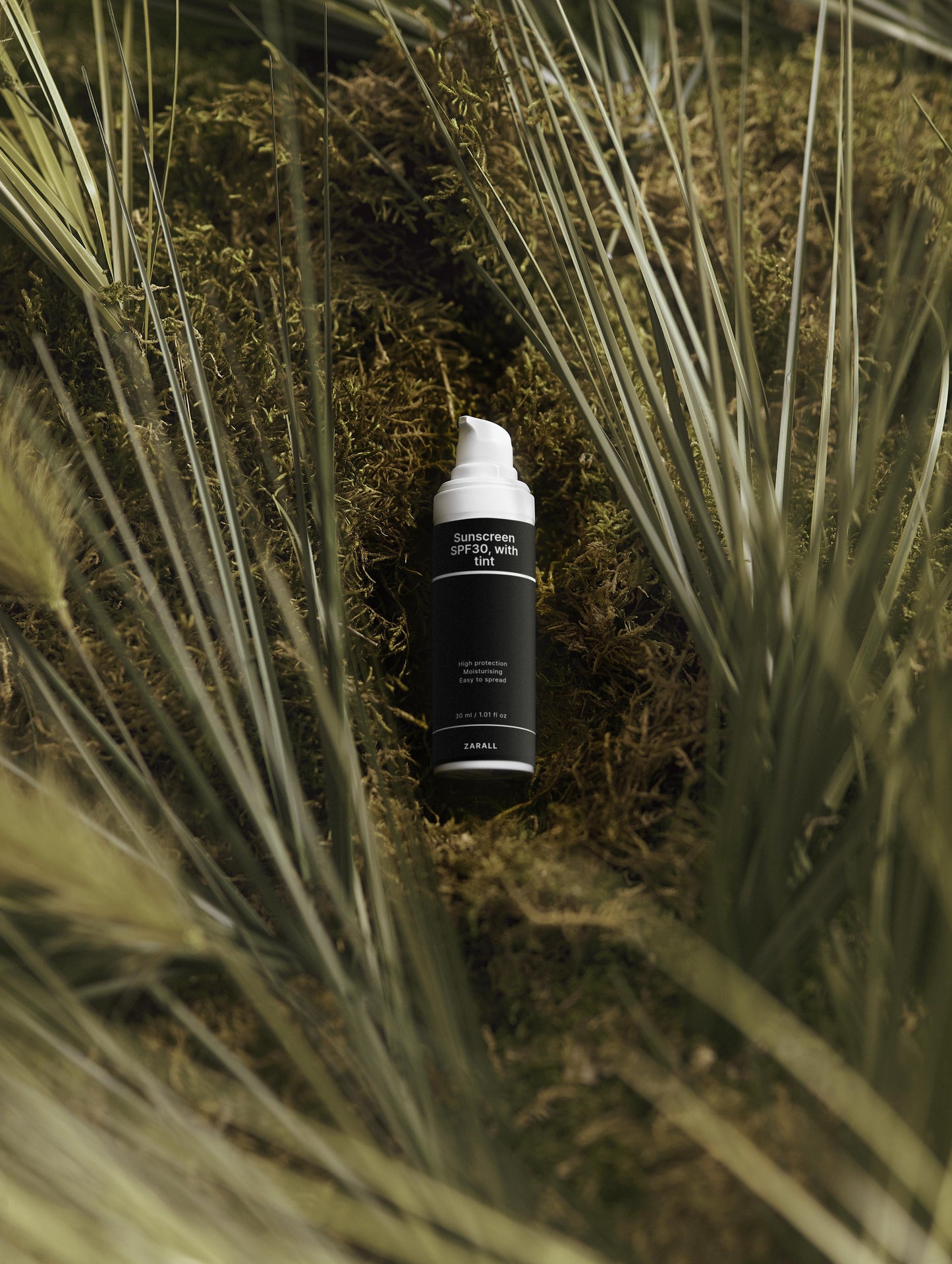 Sunscreen SPF30, with tint